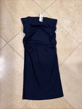 Navy Ruched skirt